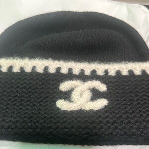 CHANEL Black and White Knit Beanie
